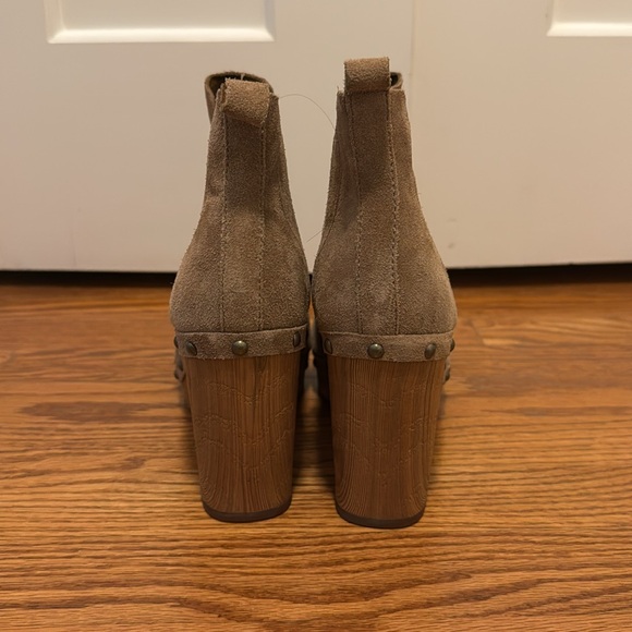 Kork-Ease Deilia Bootie in Taupe - Picture 5 of 7